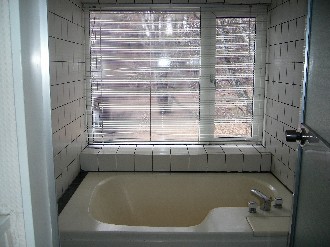 清里ペンション　コテージ　サントヴィラージュ　浴室